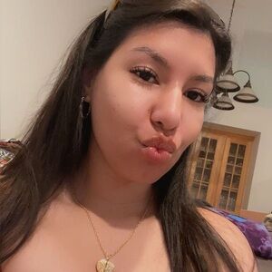 Meet your Posher, Celeste